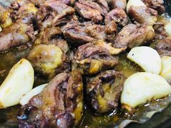 -老东镇啤酒屋海鲜加工·蒸汽海鲜·海鲜烧烤(台东店)