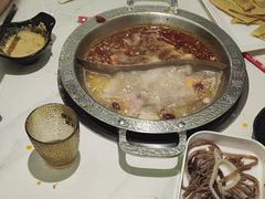 -嘎琉鲜切牛肉自助火锅
