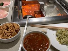 -海底捞火锅鲜切牛肉主题店(长寿路店)