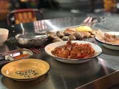 -马路牙子地桌烤肉(工体店)