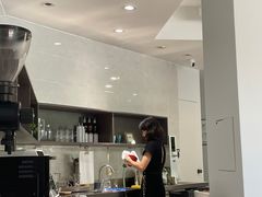 -范咖啡·沙拉鲜食(前海观峰阁店)