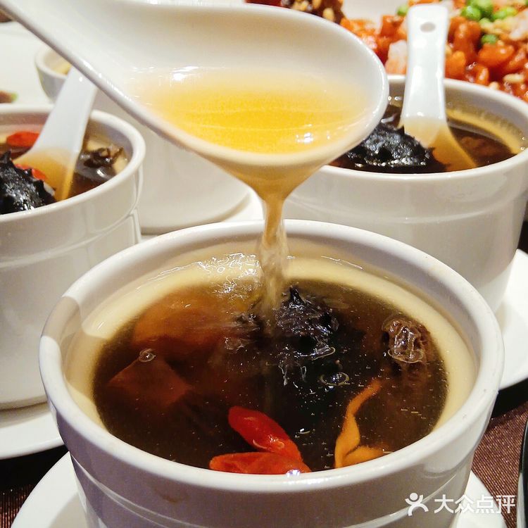 带上我万般挑剔的味蕾，寻觅这隐于江南的美味～