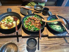 -啫两手·啫啫煲·小饭堂(龙城万科里店)