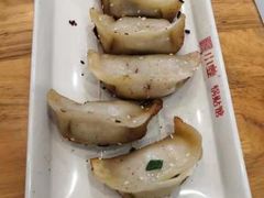 -小姜锅贴(凤凰街店)