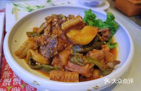 Pork Spine with Green Beans and Potatoes