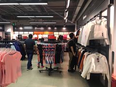 -上品折扣(回龙观店)