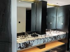 -Yolo私汤温泉设计师酒店(重庆南滨路店)