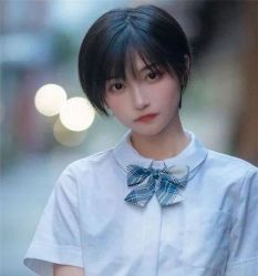 -时尚殿堂明星门店