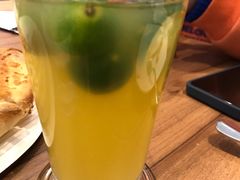 -必胜客餐厅(昆百大泰业城店)