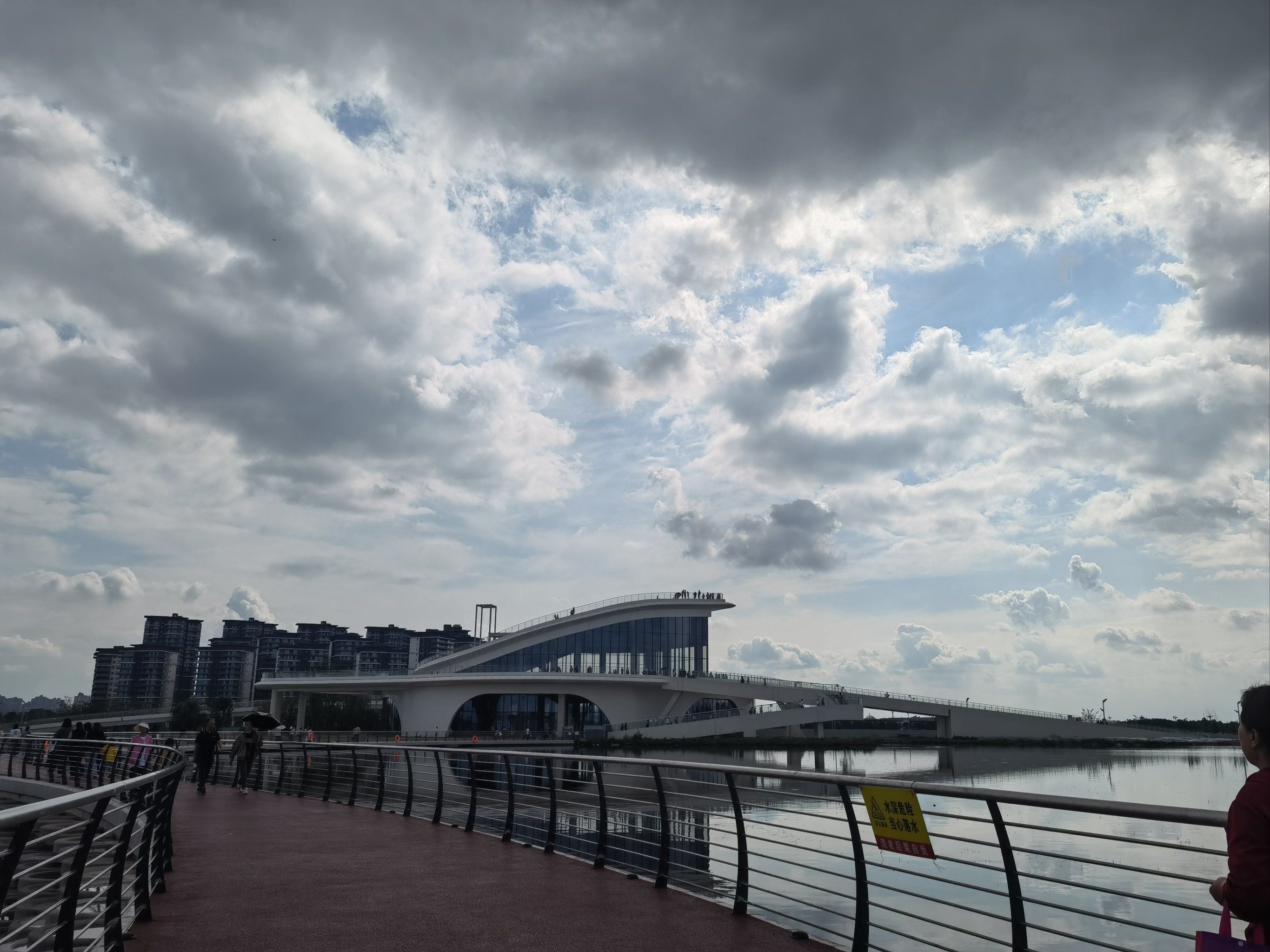广汉新晋徒步公园———三星湖