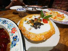馕碗酸奶-清真·双公羊·馕坑烤全羊(奥体店)