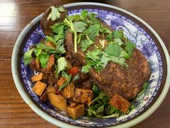 红烧牛肉拌面-旺泉餐饮店·清真牛肉面馆