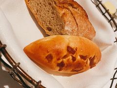 餐前包-Wolfgang’s Steakhouse 沃夫冈牛排馆(上海白玉兰广场店)