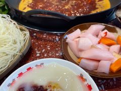 -赵美丽·重庆社区火锅·直营店(火车东站·中豪国际店)