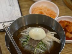 水冷面-江南面屋(明洞店)