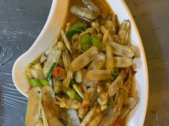 -覃记海鲜美食餐厅