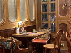 -秘密旅行Bonjour(黑金冠 江南西店)