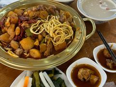 -牛一嘴·兰州牛肉面·大盘鸡(财富中心店)