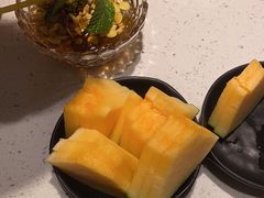 -三江源活鱼现烤(维多利摩尔城店)