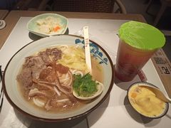 -鑫花溪牛肉米粉(凤凰街创始总店)