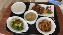 -莲芯花月子会所