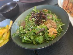 芝麻菜牛舌-Ameigo梅果·云贵川bistro(长宁来福士店)