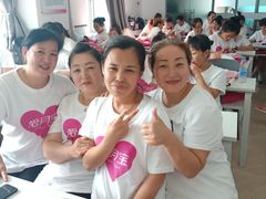 -爱月宝月嫂·育儿嫂(哈尔滨总店)