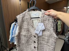 -广州周大福金融中心