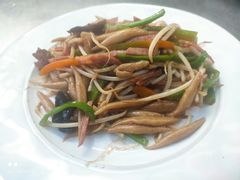 -天天向上素食餐厅(五台山店)