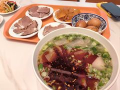 -德元兰州纯汤牛肉面(龙阳路店)