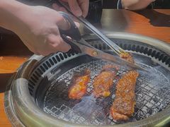 哈里哈牛肋条-哈里哈·黑牛私厨(购物公园店)