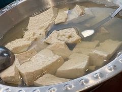 -石磨豆花家常菜·牦牛排土火锅