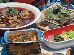 -路边边.炒菜烧烤.音乐餐厅(良乡长虹店)