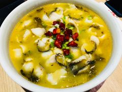 -精悦蓉(松江万达广场店)