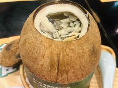 椰子椰子炖乌鸡-伯顿西餐厅(厚街香榭丽店)