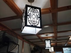 大堂-街头顶黄记馄饨王(中山中路店)