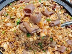 -连鹭海鲜·海肠捞饭·海胆饭(星海店)