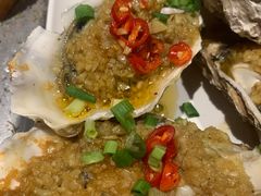 -龙巢盱眙龙虾·牛蛙·烧烤宵夜(八卦岭店)