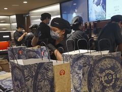 -霸王茶姬(上海恒基名人店)