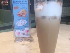 -港丽餐厅(高德置地店)