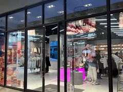 -王府井奥莱临潼小镇(临潼店)