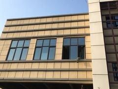 -崂山区第二实验小学