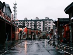 -绳金塔