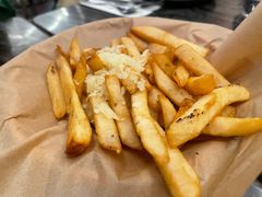 黑松露薯条-LES ELITES 英集荟(南京西路店)