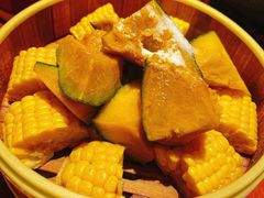 蒸玉米南瓜-小隐人家(乐松店)