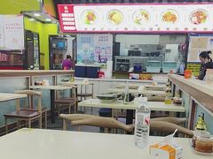 -龙记桂林米粉(财满街店)