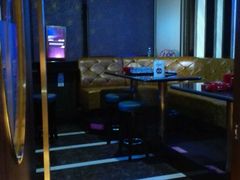 -方糖KTV-PLUS(世茂广场店)
