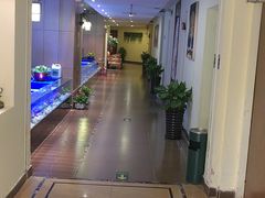 -颐信康足道spa采耳养生馆