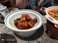 湖南红烧肉-老街鱼嘴巴(步步高新天地店)