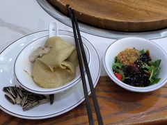 -曹丞相·地锅鸡·地锅鱼(武林店)